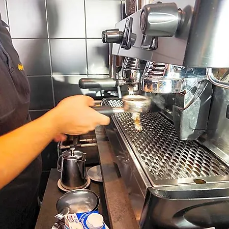 مبيت وإفطار سويت سليب فندق مبيت وإفطار 4*